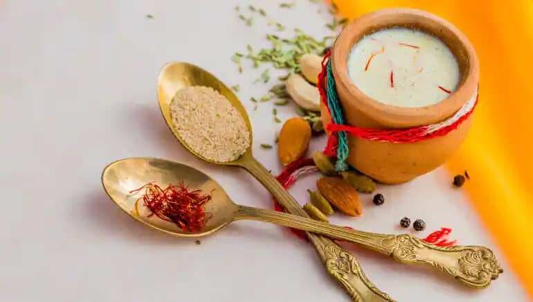 This Holi, quench your thirst with this healthy paan thandai recipe