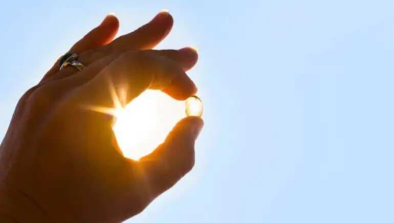Get that sunshine! A vitamin D deficiency can put your heart health at risk