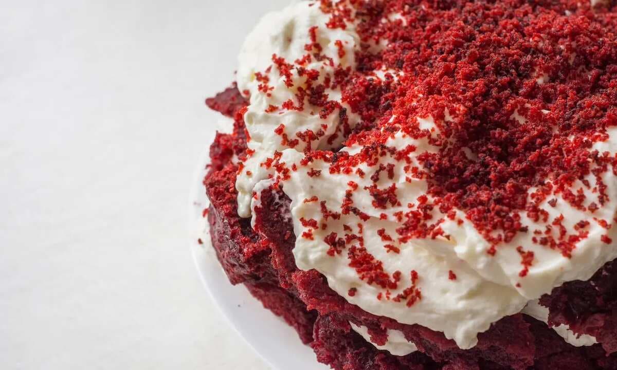 Demystifying The Red Velvet Lava Cake: An Easy Recipe You Will Love 