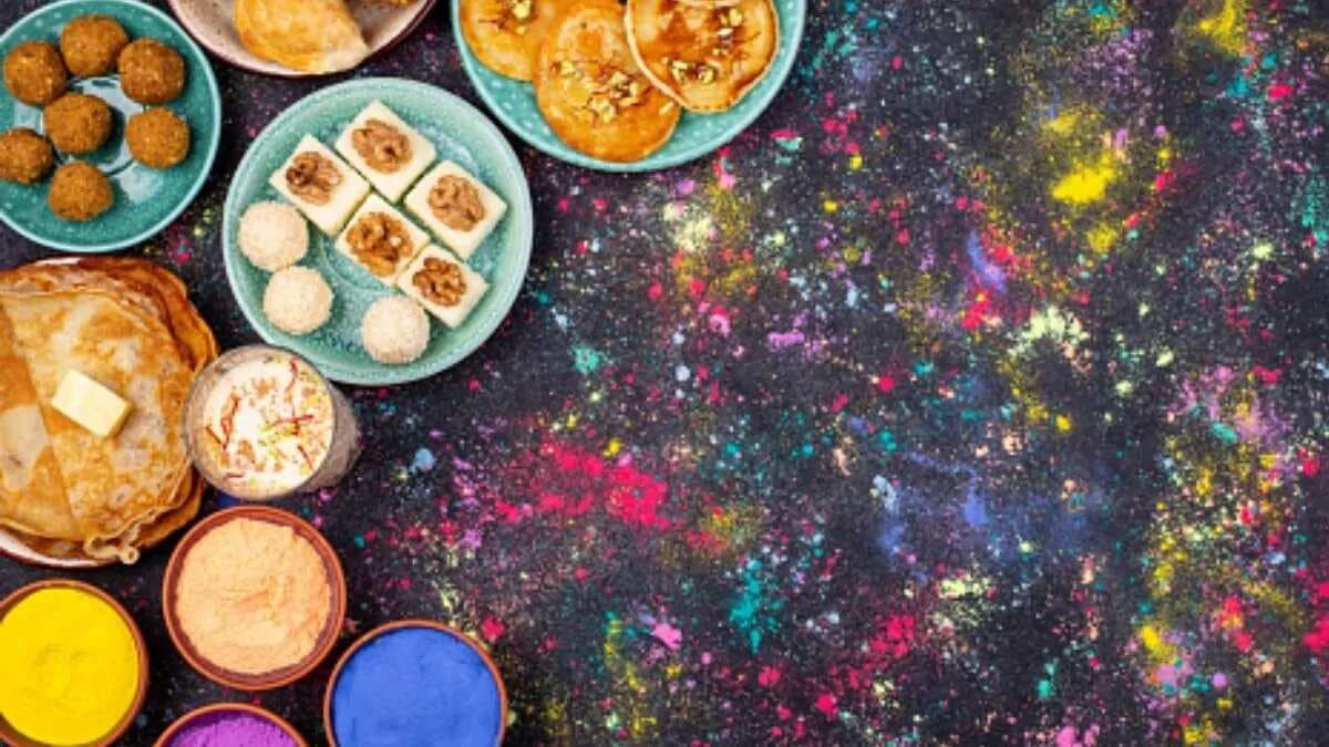 Quiz: Bura na mano Holi hai! Food or festival colours complete everything.