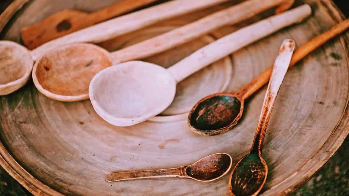 5 Benefits Of Employing Wooden Cooking Tools 