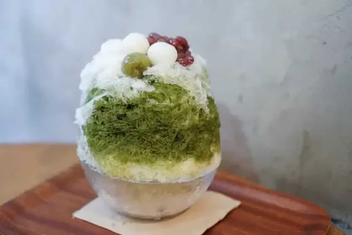 3 Ways To Make Shaved Ice Without A Fancy Equipment This Summer