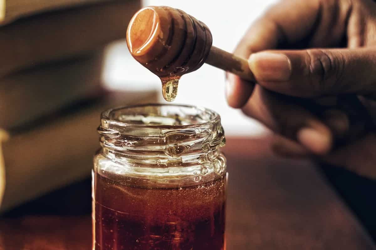 The Color Of Honey Changes From Season To Season; Here's Why