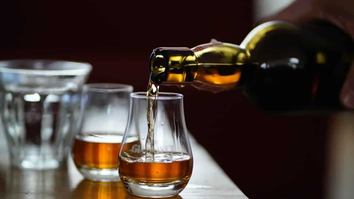 Whiskey, Beer And Rum – Know All About Their Origin And Types