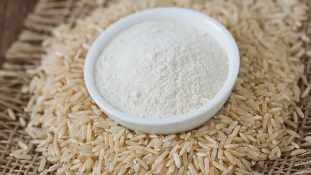 Top 8 Dishes Made From Rice Flour For You To Try