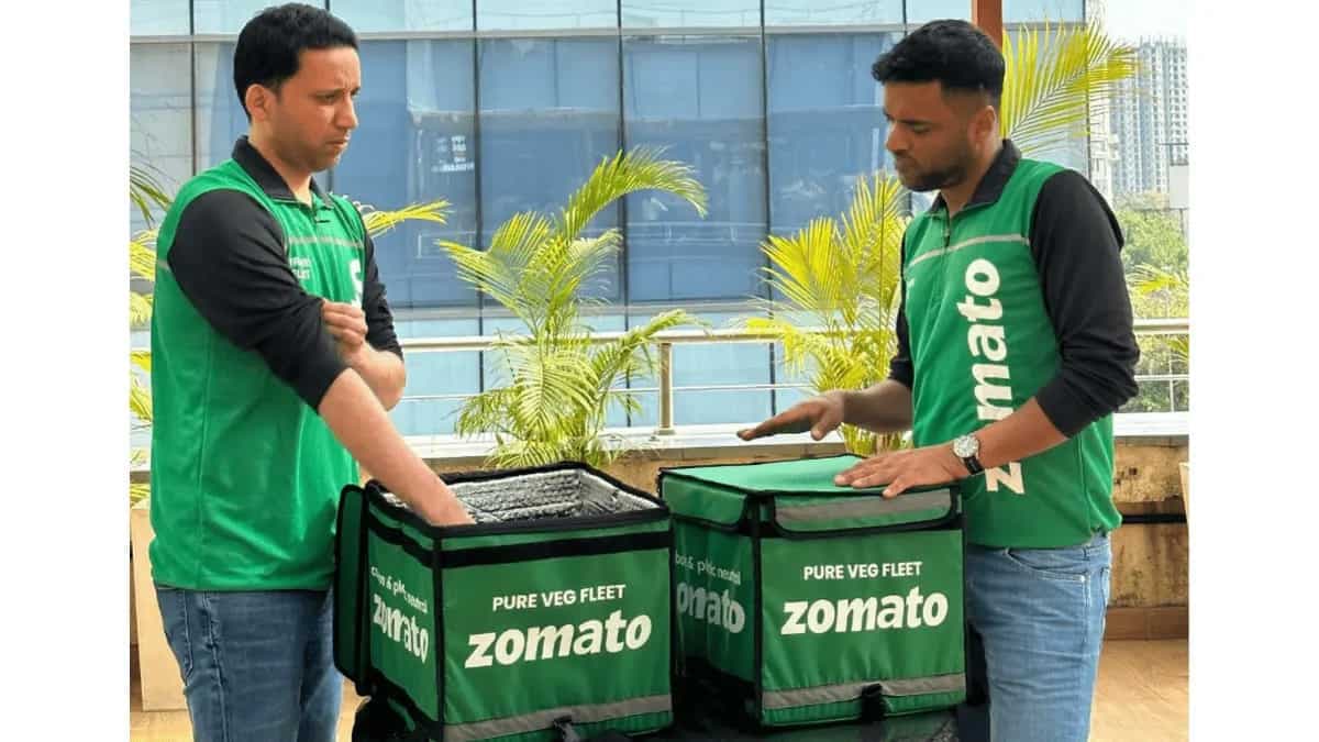 Zomato Launches ‘Pure Veg Mode’ With Special Fleet Of Riders