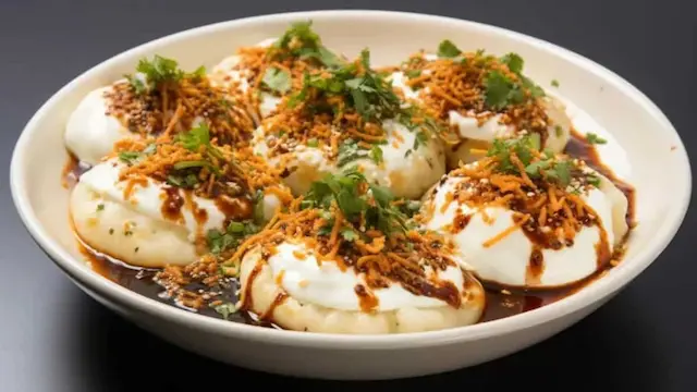 Craving Heat? Discover The Most Comforting Chaats For Winter