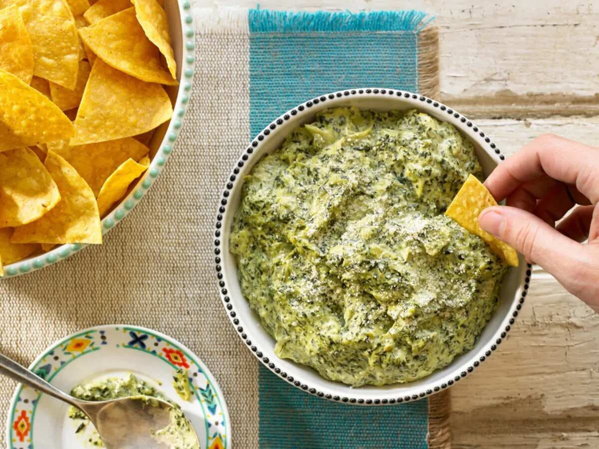 Healthy & Yummy Dips for Your Next House Party