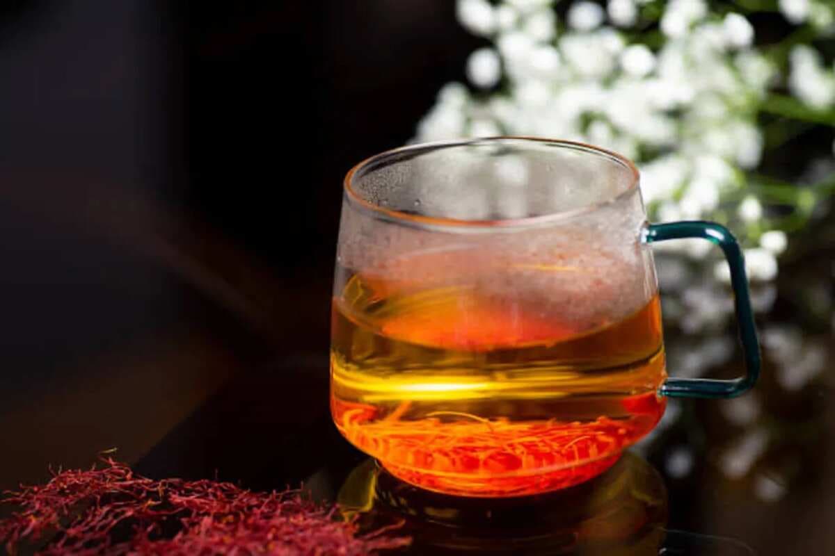 Saffron Tea: The 5 Remarkable Health Benefits Of Kesar Tea