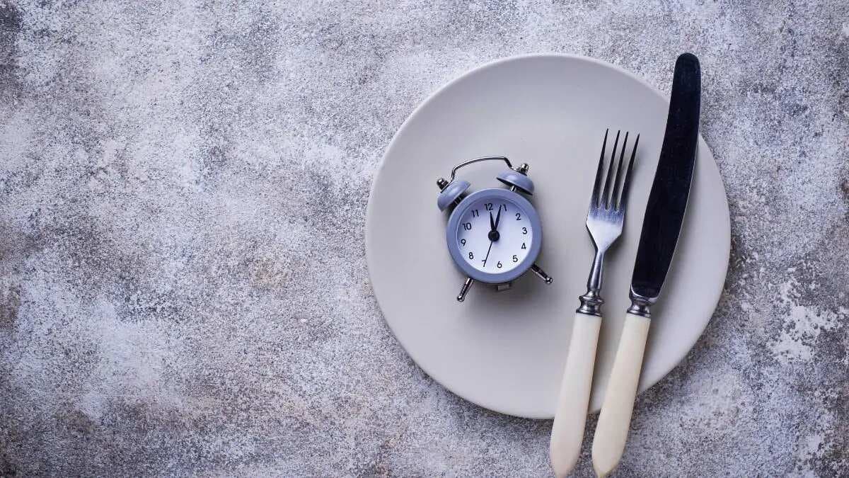 The Benefits And Drawbacks Of Fasting For Health And Wellness