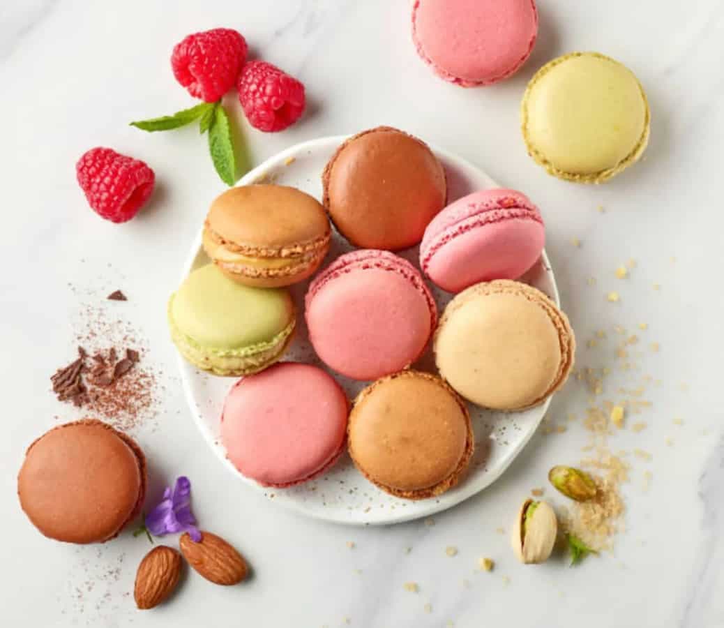 Macarons Vs. Macaroons: 4 Key Differences Between The Cookies