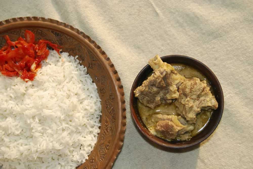 Chaat-E-Rass To Aab Ghost; Kashmiri Cuisine Beyond Rogan Josh 