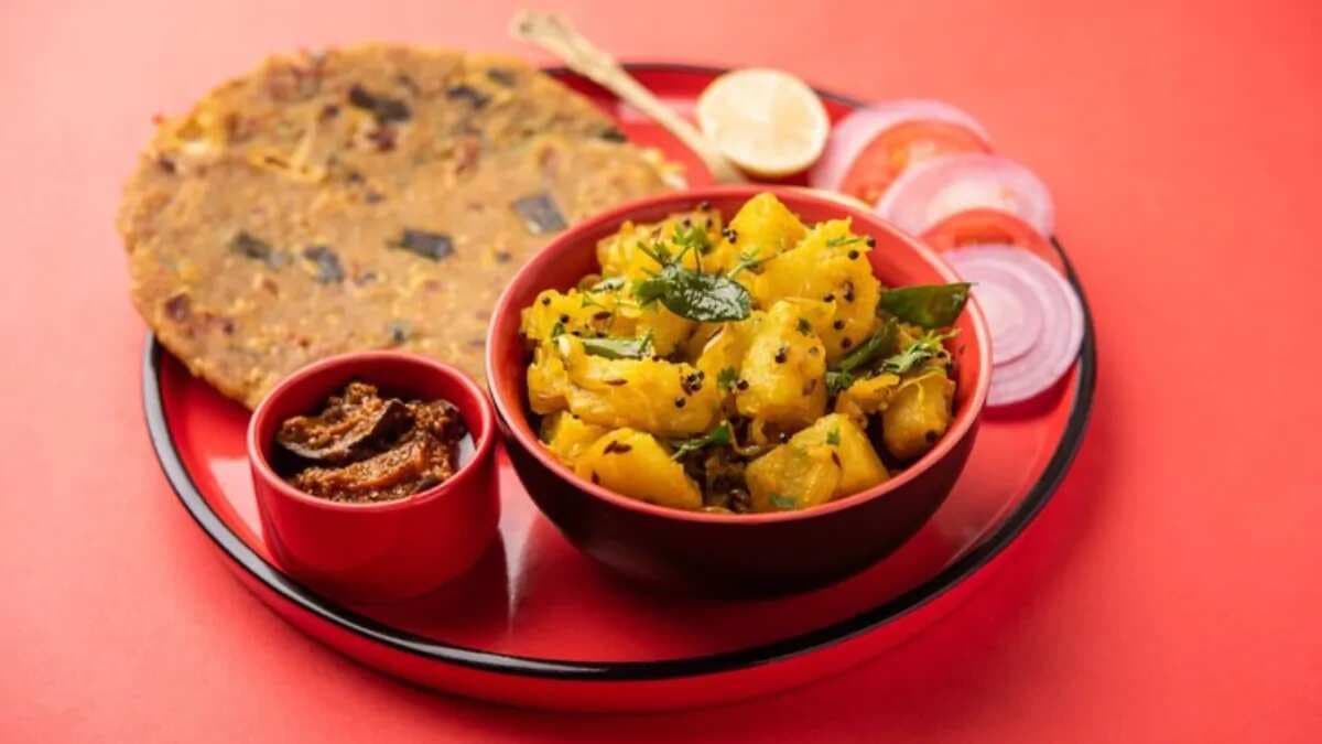Gujarat Day 2024: 7 Easy Gujarati Recipes For Late-Night Dinner