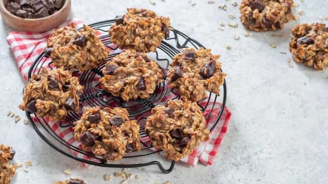 One-Bowl Dessert Recipes That Make Baking Easy