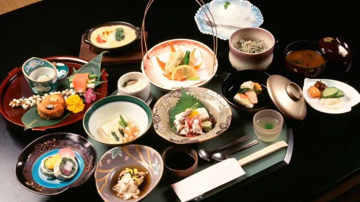 Washoku Origins: Traditional Japanese Seasonal Cuisine
