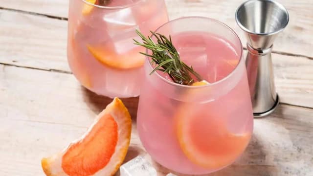 Hawksmoor Chicago to Launch 'Beef & Liberty Bar': A London-Inspired Cocktail Destination