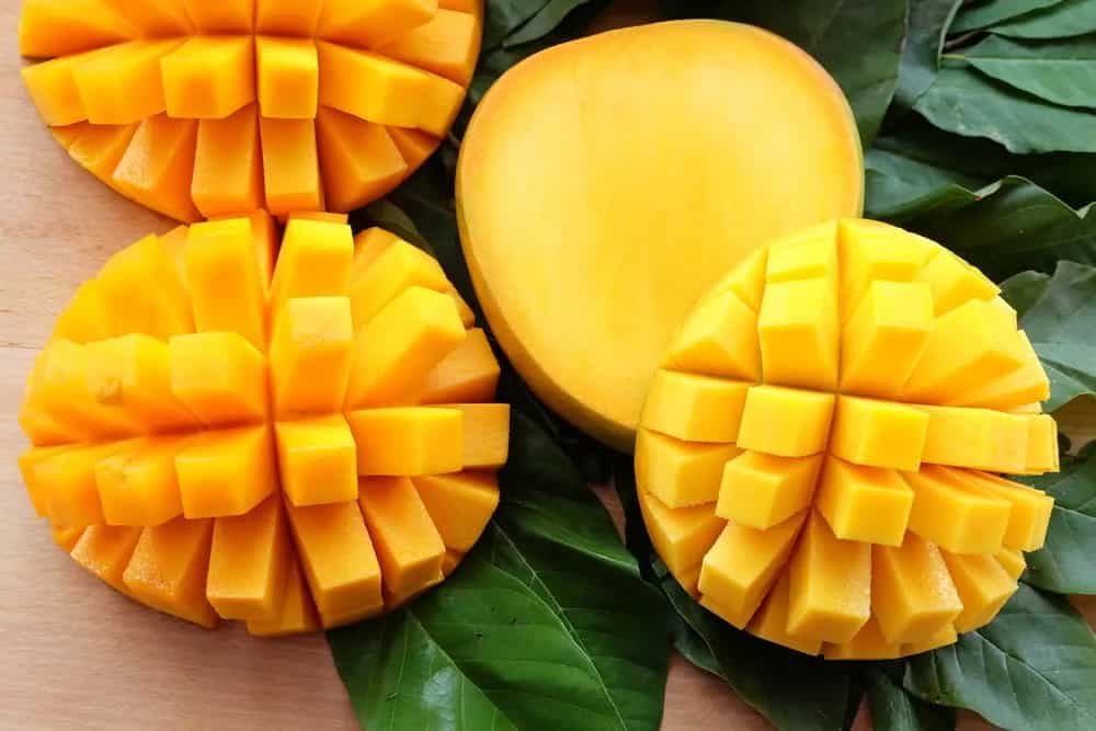 5 Tips For Buying Juiciest Mangoes Every Time
