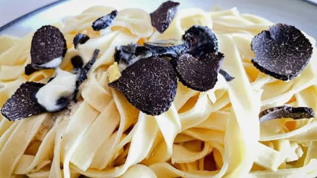 Monsoon Truffle Hunting And Its Place In Indian Cuisine