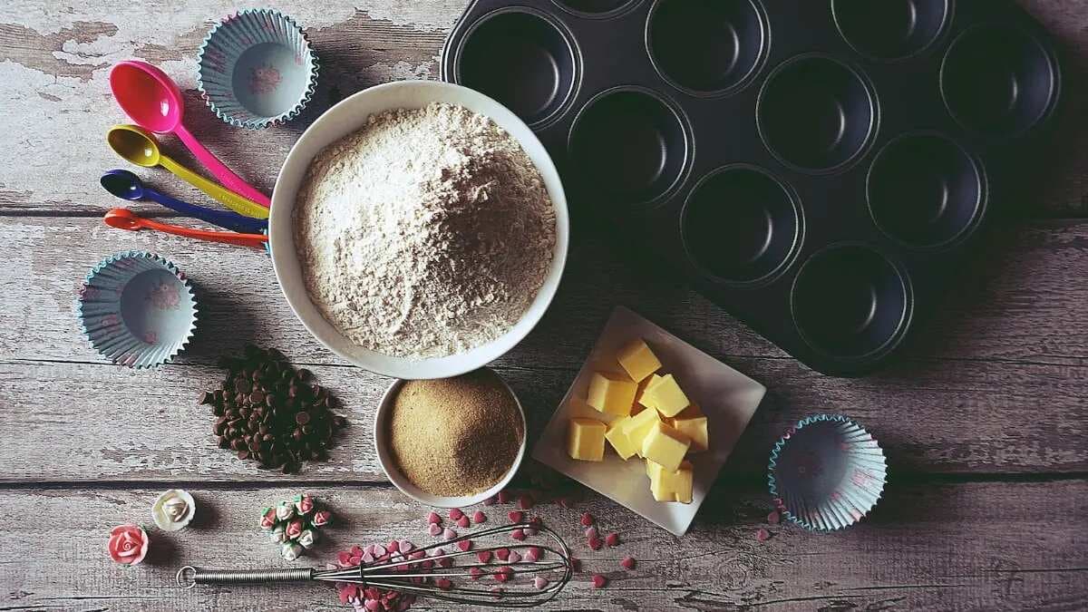 5 Baking Tips and Hacks To Master Everything From Cakes To Bread
