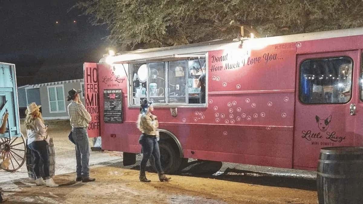5 Best Food Trucks On Rainey Street, Austin