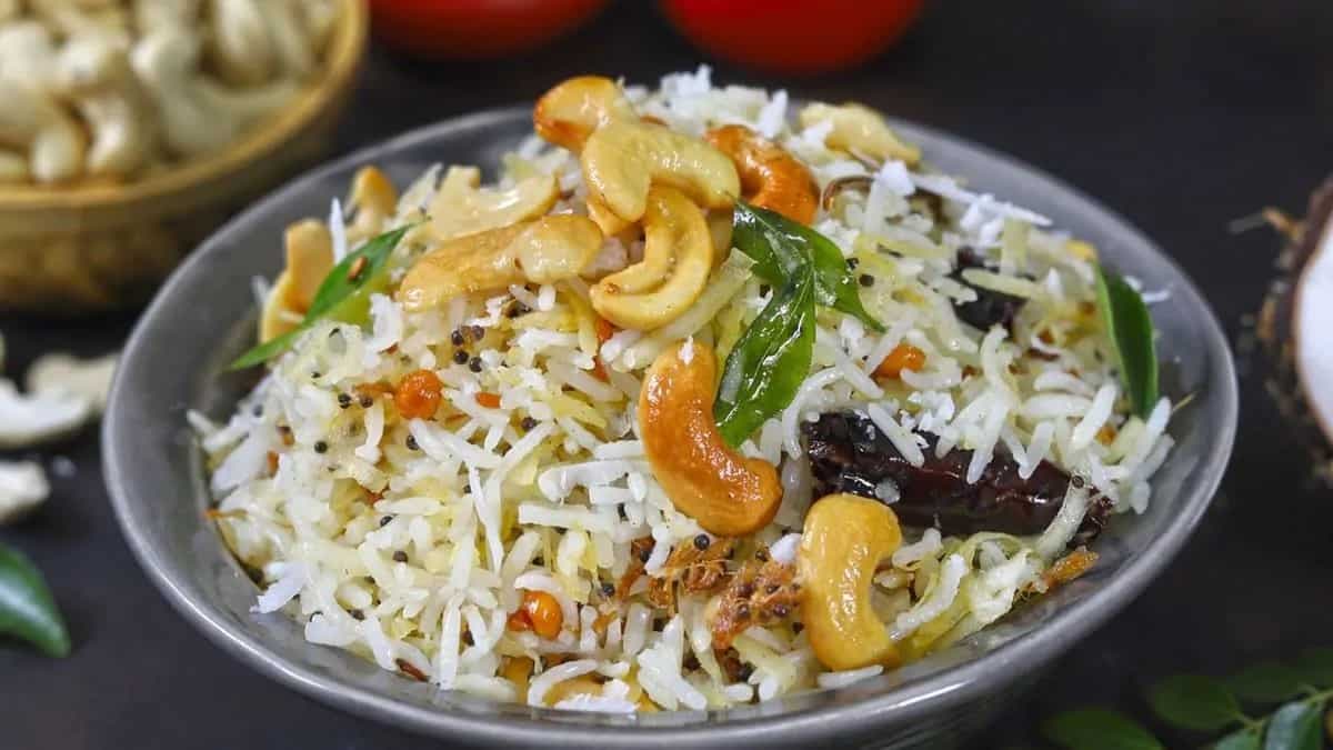 Kaju Nariyal Pulao
