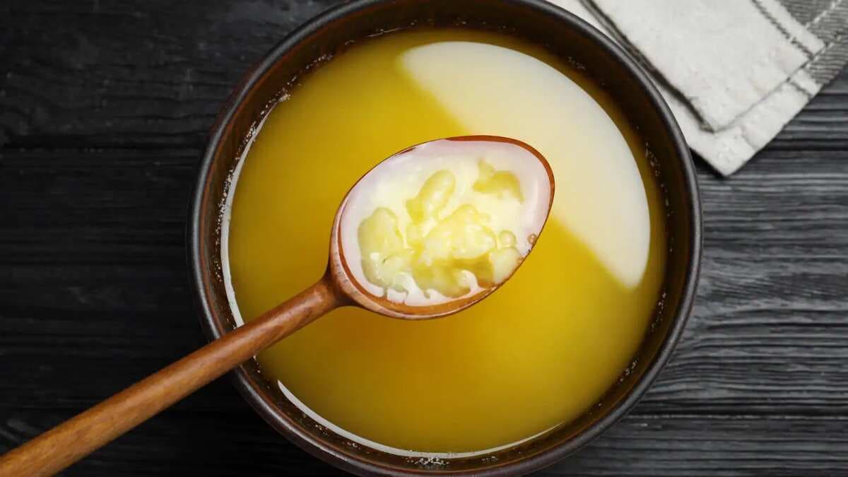 Avoid eating ghee if you have these 5 conditions, says nutritionist