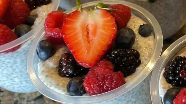 Want a healthy dessert for breakfast? Try chia puddings