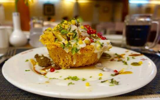 Lucknow Eateries: 6 Must-Try Delicacies To Taste In The 'City Of Nawabs'