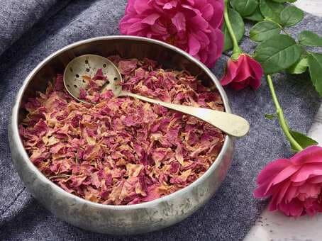 Dried Or Fresh Rose Petals: Know How To Use Them While Cooking 