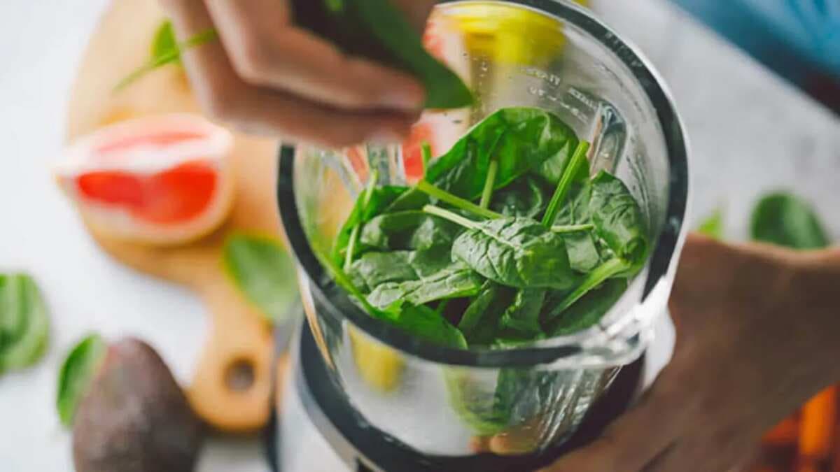 Nutritionist Shares 5 Easy Ways To Detox Post A Long Weekend
