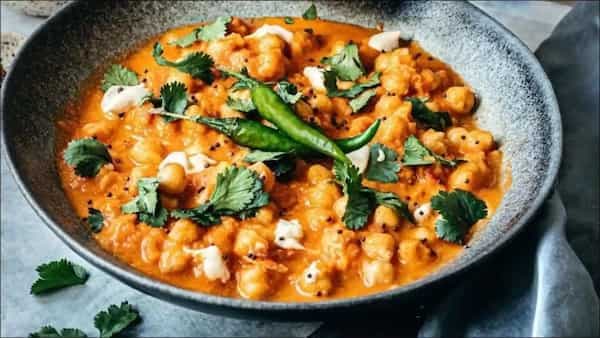 Recipe: Indulge in Indian goodness of ultra creamy vegan Chickpea stew