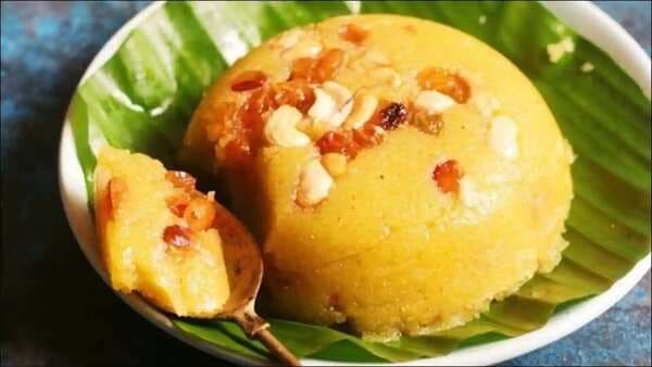 Recipe: Whip up Kesari Sheera, a superb semolina dessert, this Vasant Panchami