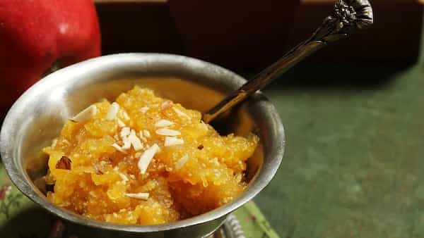 Make your Bhai Dooj revelry sweet and healthy with this Apple Halwa recipe