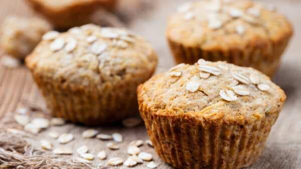 On Children’s Day, treat your little one to this homemade healthy apple rosemary muffin