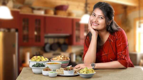 Can’t stop binge eating during Diwali? Follow these 7 ways to control it
