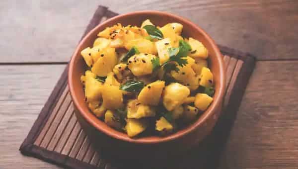 Indulge in Yasmin Karachiwala’s chatpata sweet potato recipe without any guilt