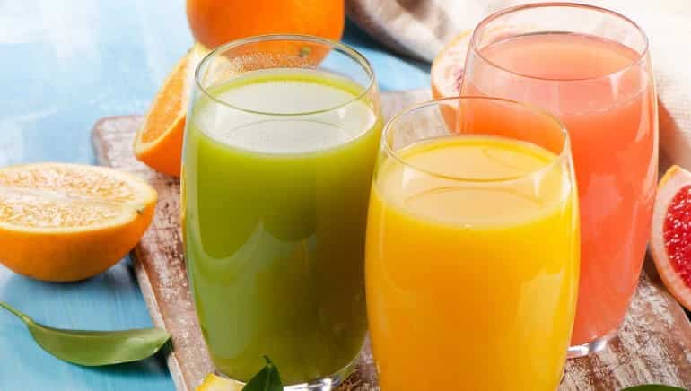 Here are 5 reasons why FRUITS are better than fruits juices