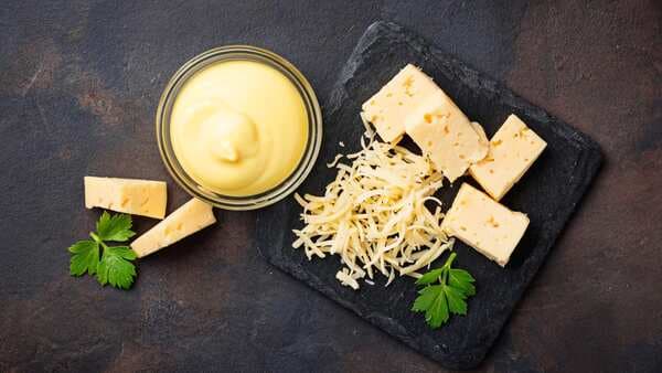 Is butter better or cheese? Here's what a nutritionist has to say