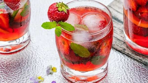 Ramadan 2022: Weight-loss friendly summer drinks to quench your thirst