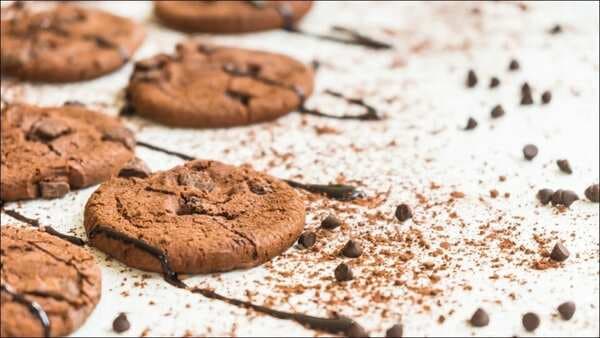 Recipe: Enjoy goodness of instant espresso and chocolate with Café Coffee Cookie