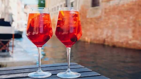 Raise a toast to the trendy and niche aperitivo
