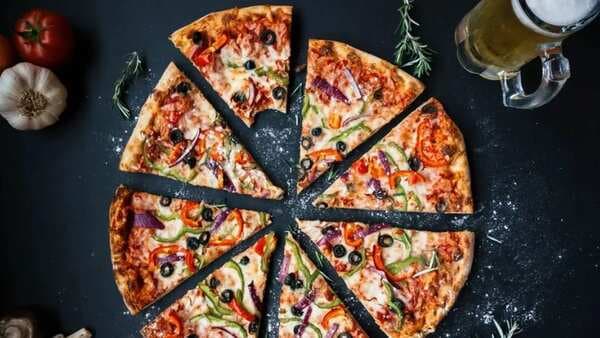 Delhi Food Guide: 10 Best Pizza Places In Delhi