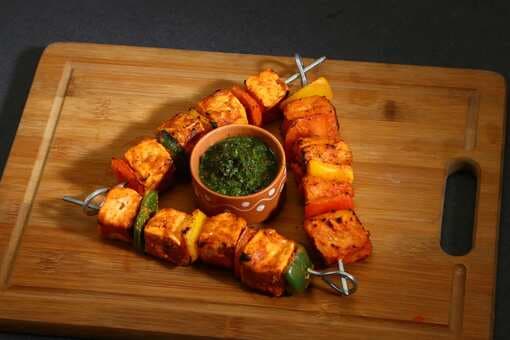 How To Make Paneer Tikka At Home? Tips And Tricks To Get The Restaurant-Style Flavours 