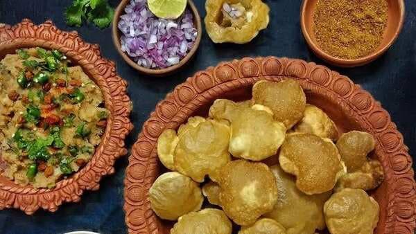 Phuchka - Kolkata’s Favourite Street Food