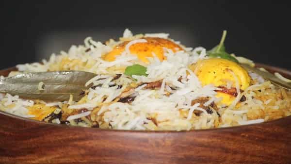 Awadhi Cuisine: Unique Cooking Techniques And Dishes of The Region That Scream Royal Finesse 
