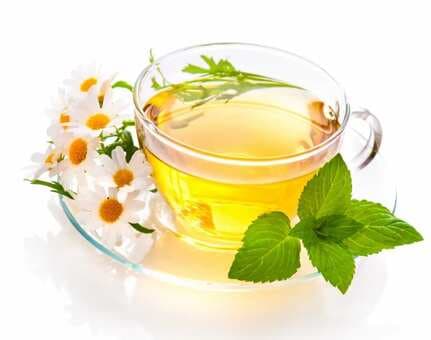 5 Potent Natural Teas Everyone Should Try