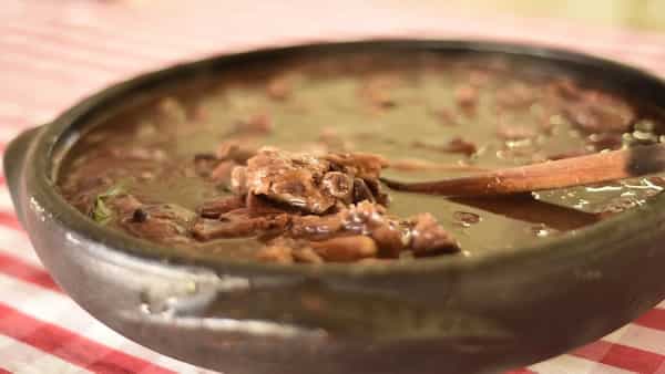 Forget Eggs: This Kashmiri Harisa Recipe Is A Meaty Breakfast Delight For The Taste Buds 