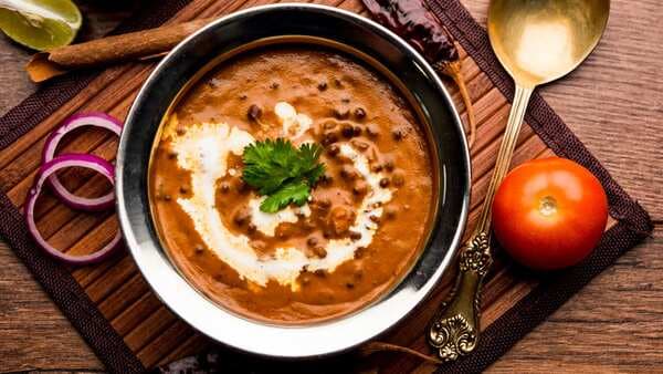Ace The Dhaba-Style Dal Makhani With These Easy Tips 