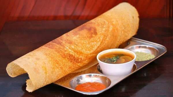 Egg Dosa: Make This Egg-stra Special Dosa For A Special Weekend
