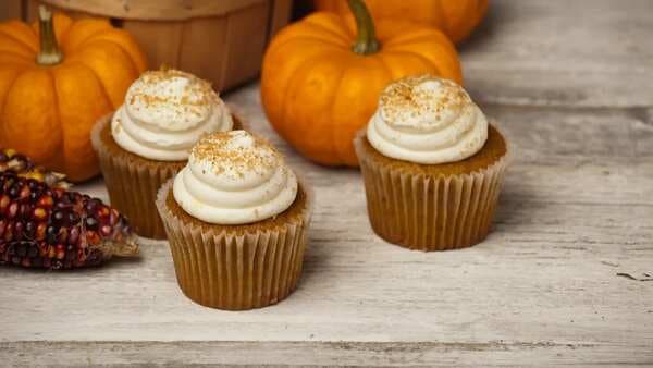Enjoy These Caramel Cupcakes With A Pumpkin Punch
